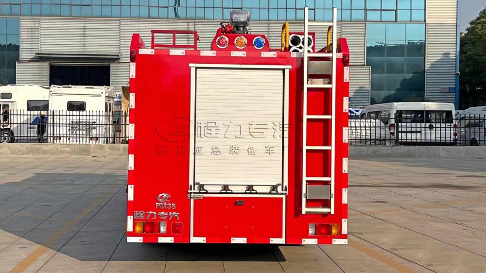 Isuzu 700p Firefighting Truck 7 Jpg