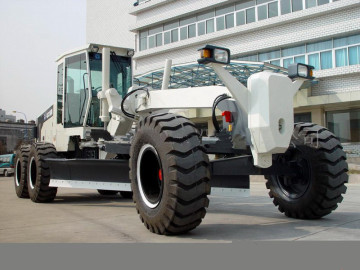Top Quality Motor Grader of Gr215 with 215HP