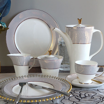Wholesale Gold Rimmed Bone China Restaurant Dinnerware Sets
