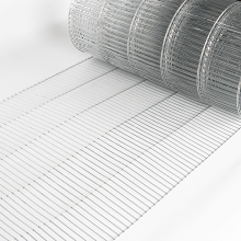 Customized Cheap Price Hot Dip Galvanized Deformed Welded Wire Mesh Fence (50m)