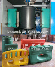 plastic road barrier machine