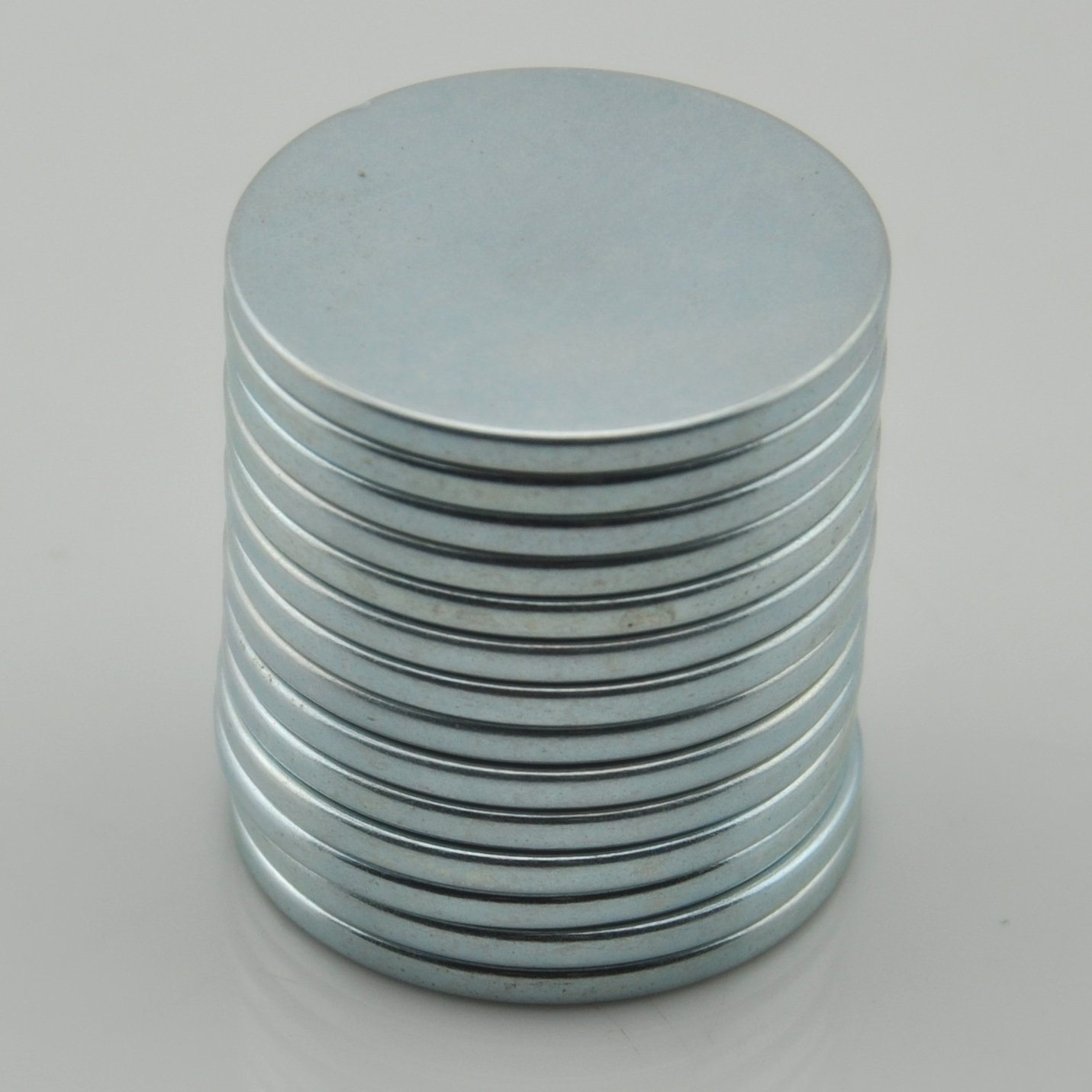 Motor disc magnet