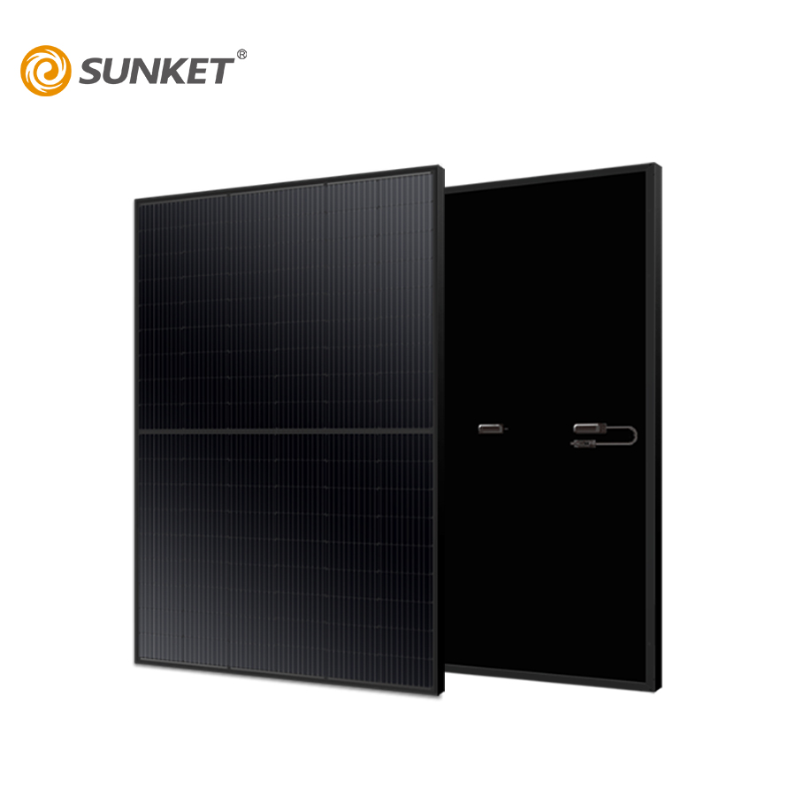 All-black PV module Tier 1 with TUV CE