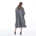 Cappotto in cashmere tasconato di grande tendenza grigio foschia