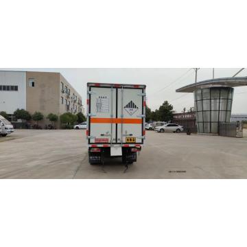 Yuejin 4x2 cilindro vehículo de transporte de mercancías peligrosas