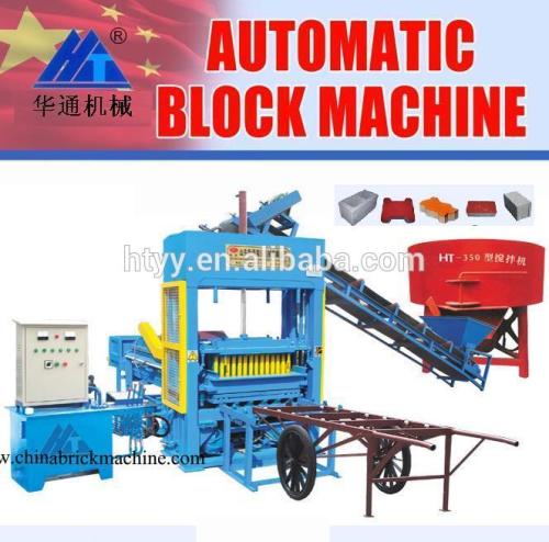 QT4-15 semi-automatic brick machine that builds the wall at the same time
