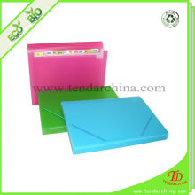 Expanding wallet with elastic rope closure expanding document wallet