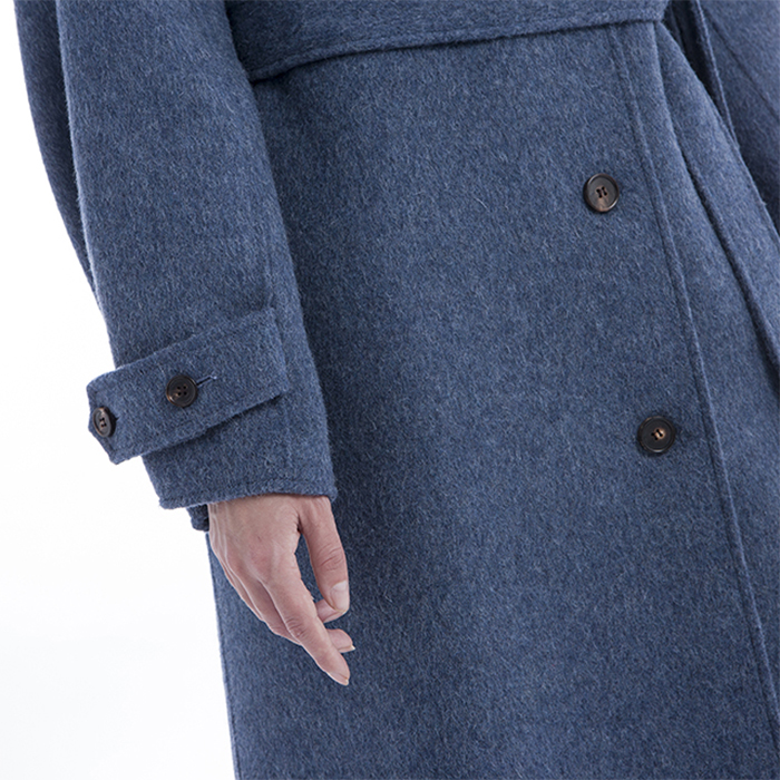 Knee Blue Cashmere Overcoat Sleeves