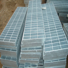 Galvanized Serrated Anti-Slip Stair Tread Steel Grating