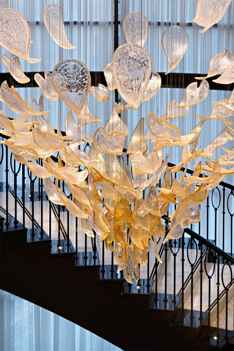 Ceiling chandelier for spiral staircase