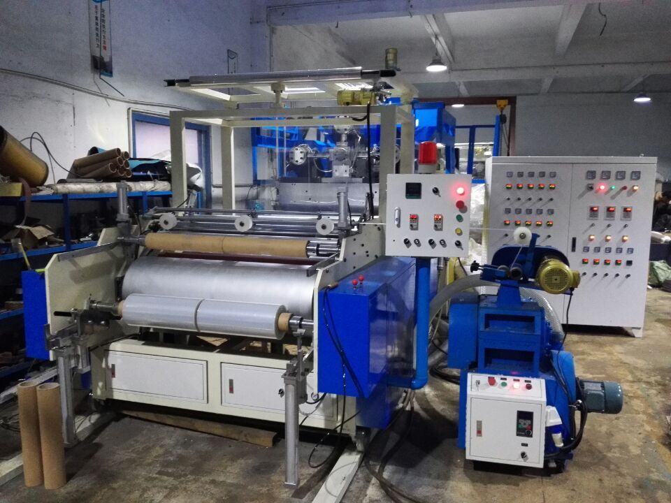 Three Layer 1000mm Full-automatic Cast Stretch Film Machine