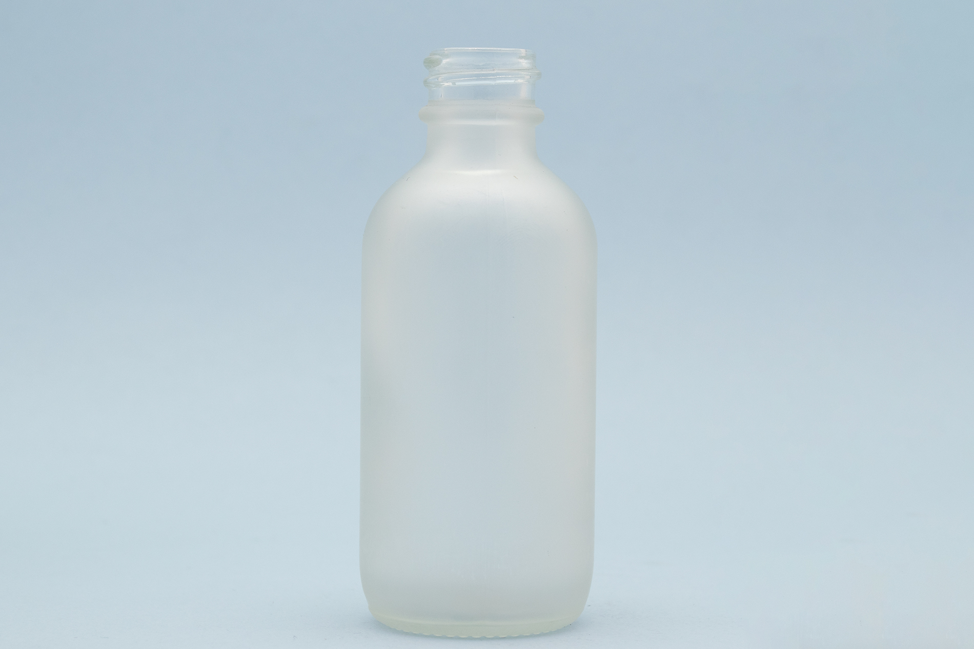 Garrafas redondas Boston de vidro transparente fosco de 60 ml/2 onças com gargalo 20/400 60 ml/2 oz Frosted Clear Glass Boston Round Bottles With 20/400 Neck