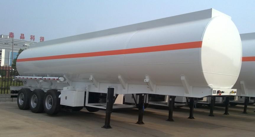 oil transporter 30-50cbm capacity fuel tank tanker truck semi-trailer