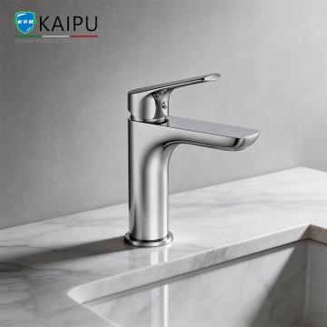 Single hole bathroom faucet