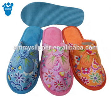 OEM EVA new designs woman's indoor slippers