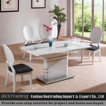 white table,extendable dining table,dining table