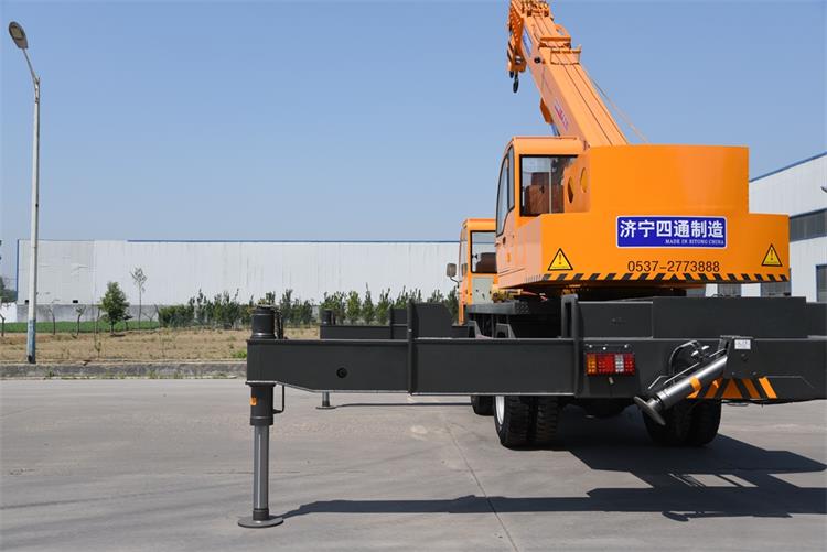 12 ton mini crane