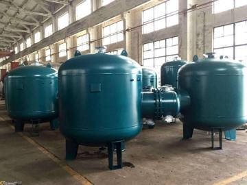 Positive displacement heat exchanger