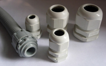 IP68 Plastic Cable Glandes Nylon Flexible Conduit Adaptor