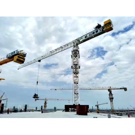 QTZ250-7030-16T Tower crane of high rise building