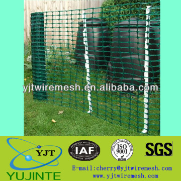 Orange roll plastic safety fence