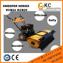 11 HP gasoline powered snow cleaner wheel type