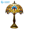Klasyczna szklana lampa stołowa LEDER