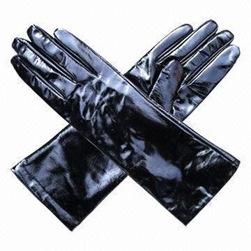 Ladies leather gloves, bow with metal loop at cuff