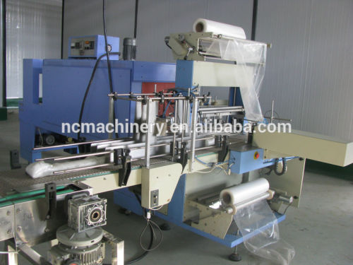 Automatic pet bottle film shrink wrapping machine with tunnel