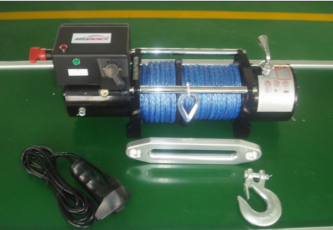 4X4 Electric Winch 12/24V 13000lb