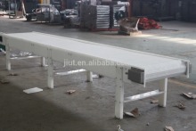 Plasic chain conveyor