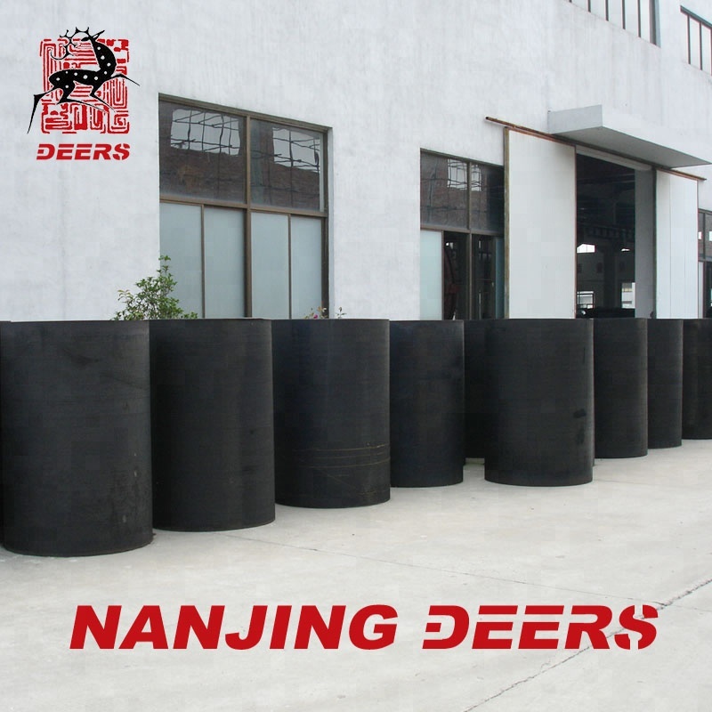 Cylindrical rubber fender hollow fender for roro and ferry terminals