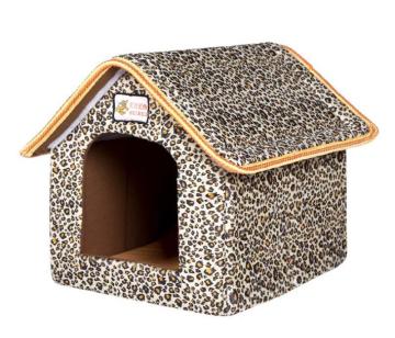 Pet items in small dog house