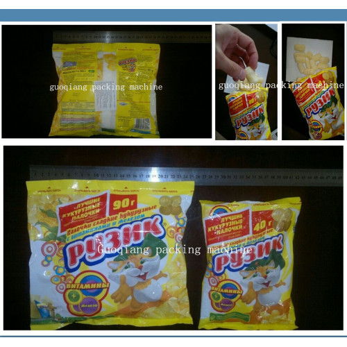 Snack pouch packing machine for granule material