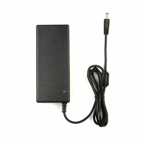 AC tot DC 15V 5.5A Global Power Adapter