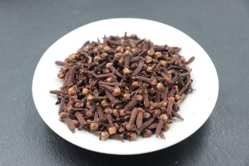 Cloves