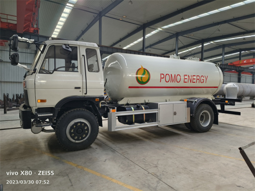 10000L Dongfeng LPG Bobtail Tanker Kamyonu