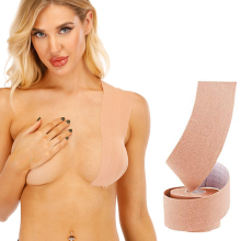 Boobytape voor vrouwen voor borstlift