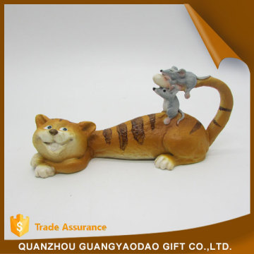 Art & Collectible childish naughty cat with mice frieds animal sculpture resin figurine