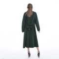 Green cashmere overcoat with temperament