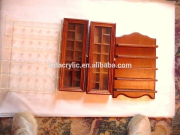 WOODEN & ACRYLIC THIMBLE DISPLAY CASES