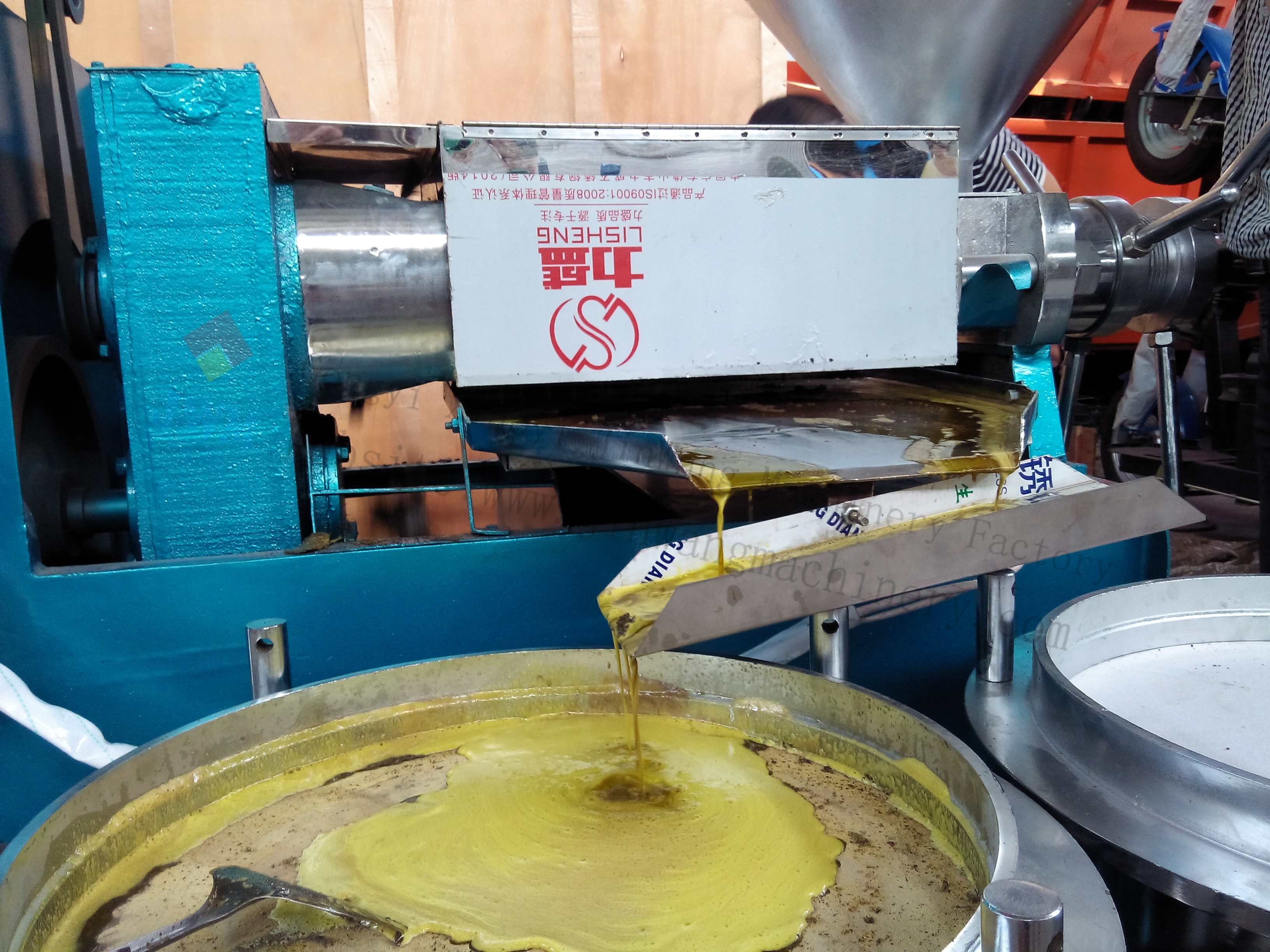 Oil making machine cost