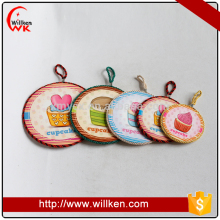 Round designer home decor table mats trivet set