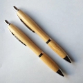 Curved Bamboo Material Mest populära Ball Pen