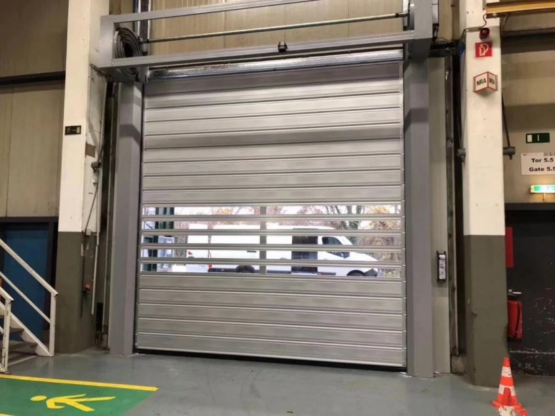 Simple Hard High Speed Door