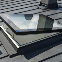 Tempered Glass Skylight Roof Windows: Ventilation and Aluminium Skylight Roof Sizes