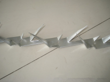 Metal fence spikes