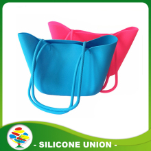 Convinient foldable silicone rubber beach bag
