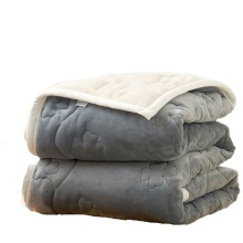 Airline Alanket Regular Disposable Polyester Fleece Quilt