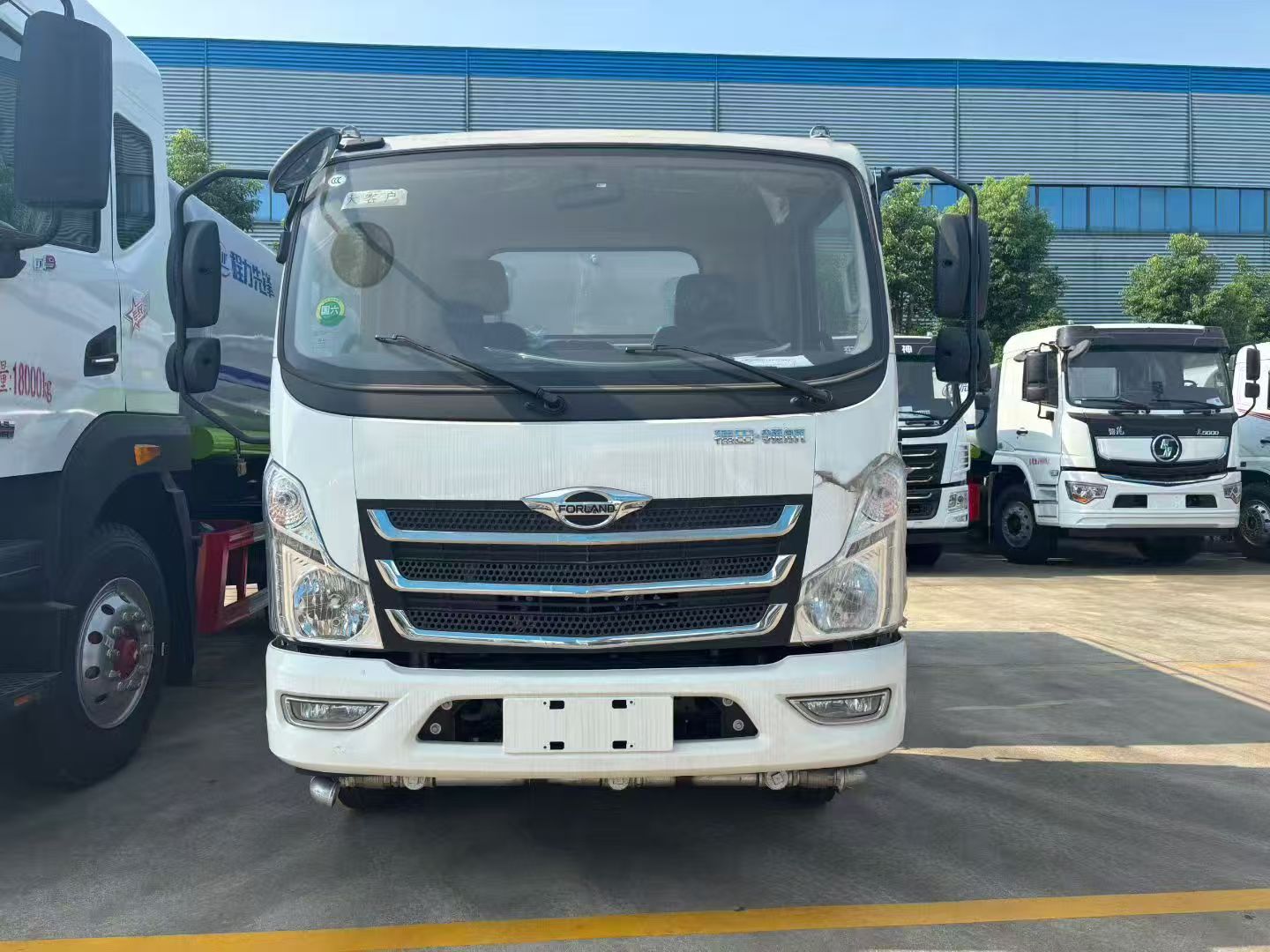 имя по умолчанию default name